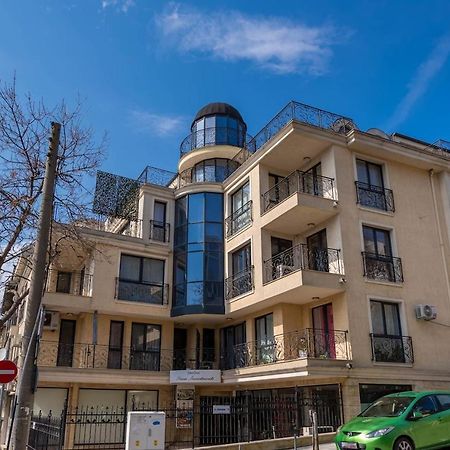바르나 Minimalistic 1Br Flat With A Parking Spot 아파트 외부 사진