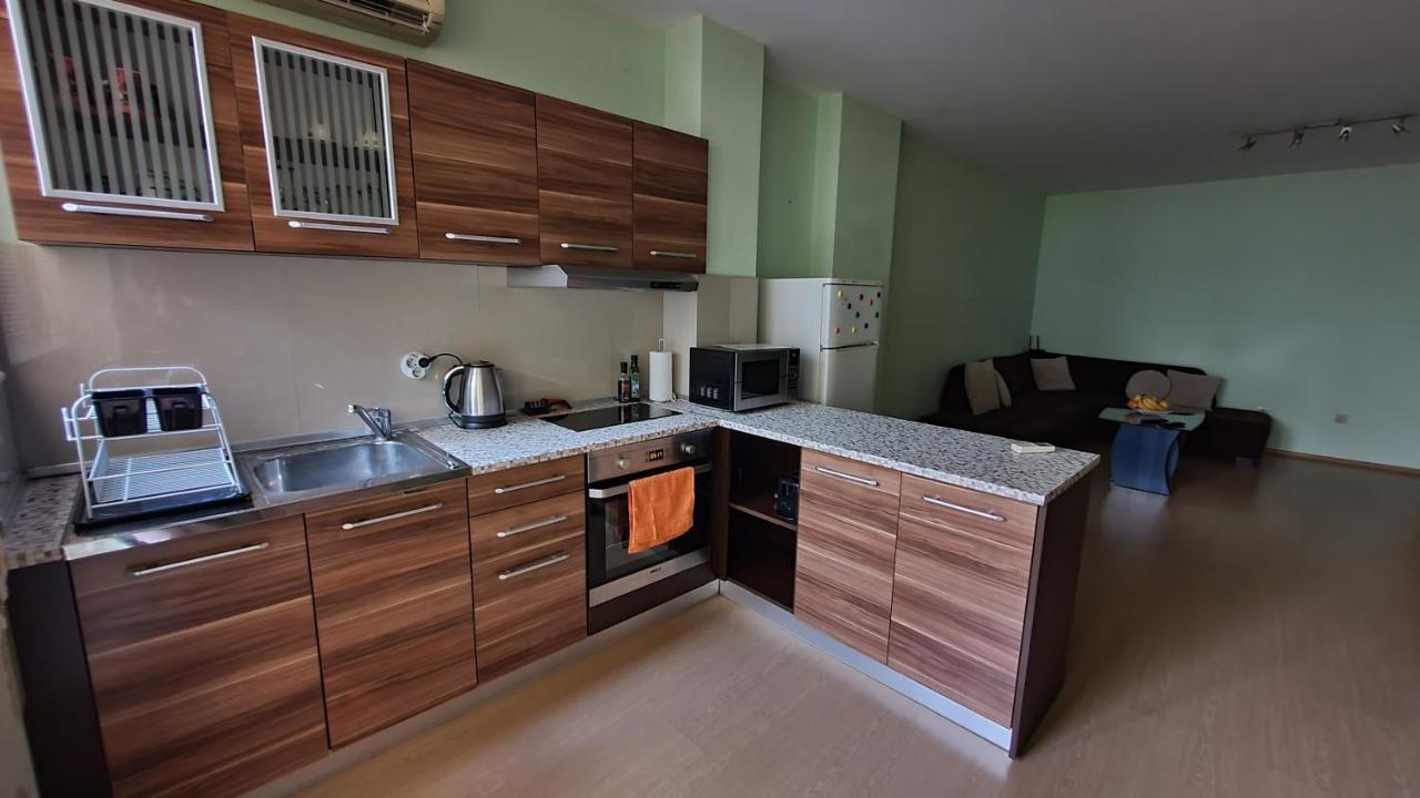바르나 Minimalistic 1Br Flat With A Parking Spot 아파트 외부 사진
