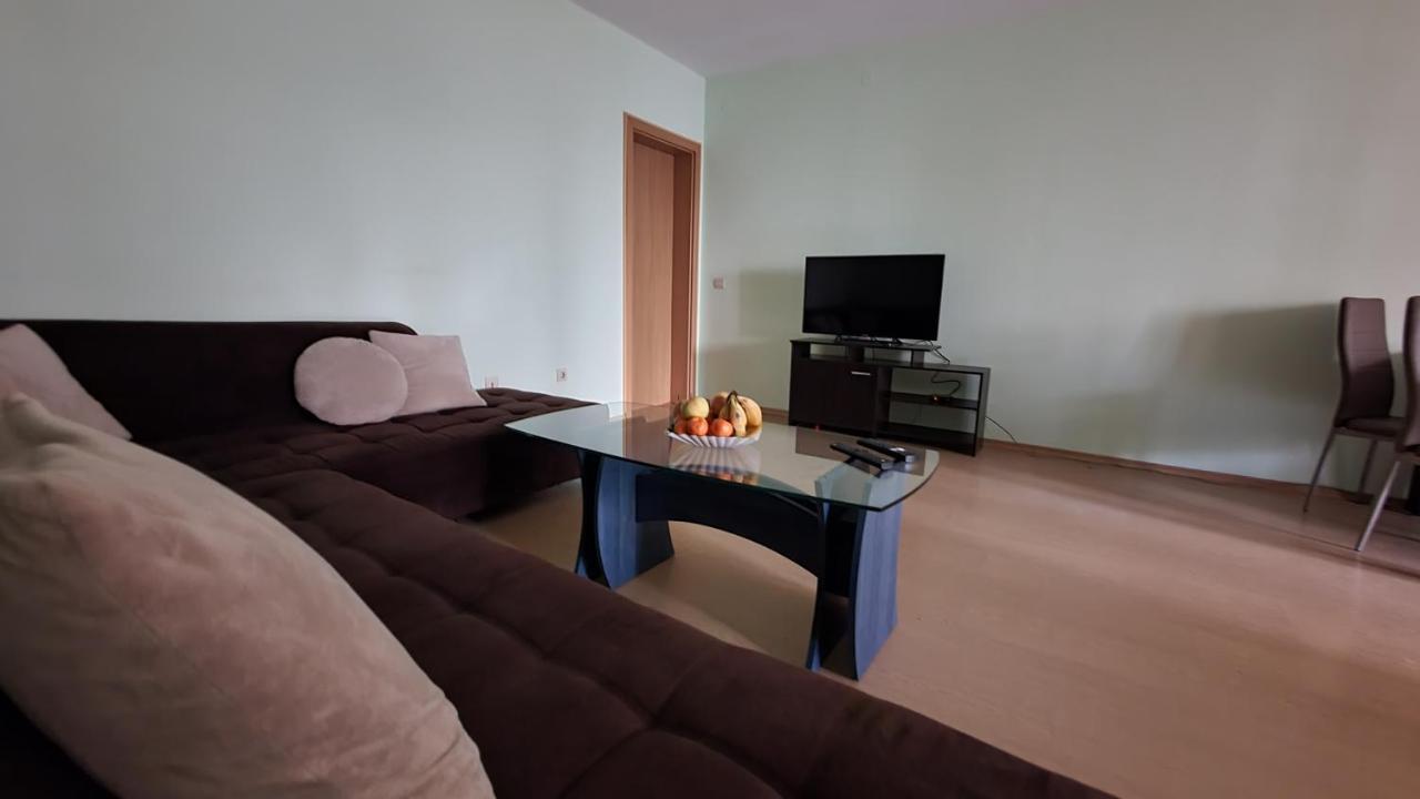 바르나 Minimalistic 1Br Flat With A Parking Spot 아파트 외부 사진